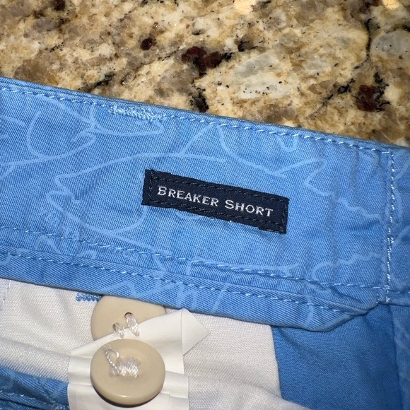 Vineyard Vines Breaker Short - Picture 3 of 4